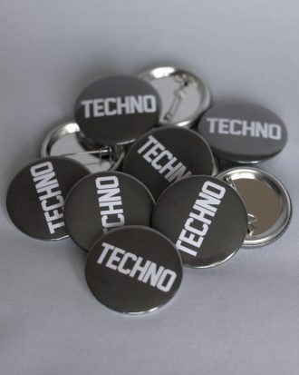 TECHNO kitűzők fekete